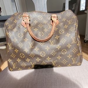 Authentic vintage Louis Vuitton speedy 30